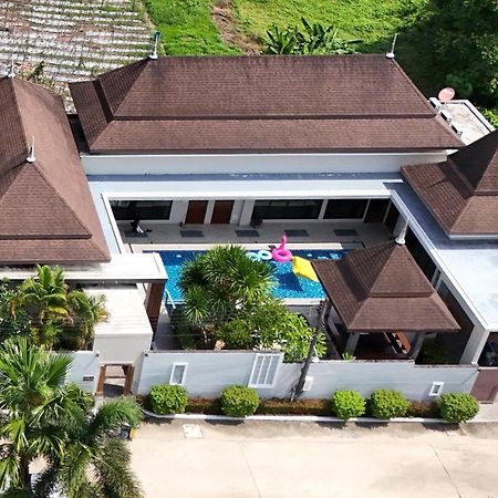 Narintara Private Pool Villas - Free Tuk-Tuk Service To The Beach! Ao Nang Esterno foto