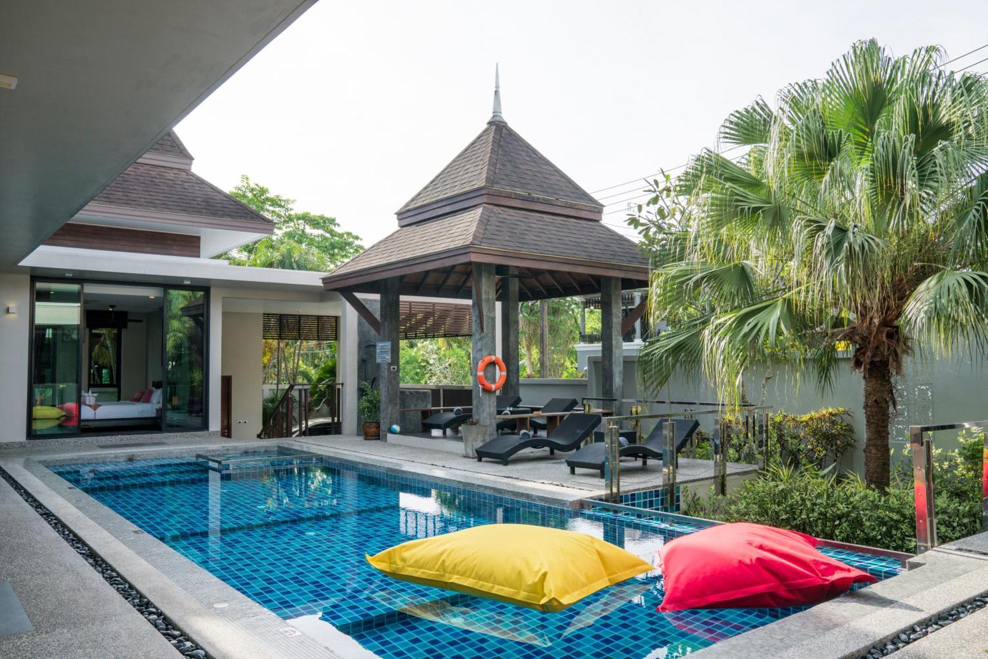Narintara Private Pool Villas - Free Tuk-Tuk Service To The Beach! Ao Nang Esterno foto