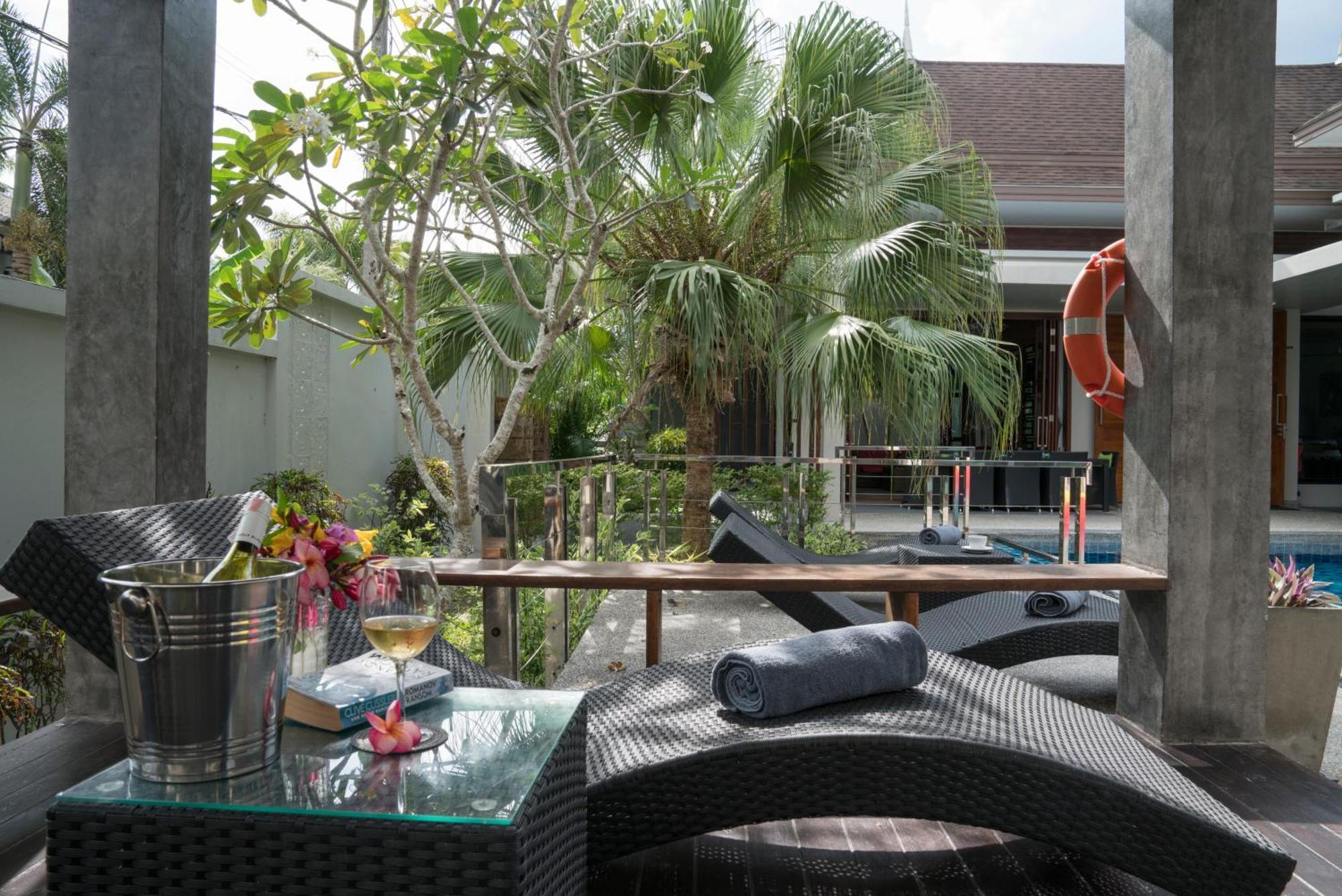 Narintara Private Pool Villas - Free Tuk-Tuk Service To The Beach! Ao Nang Esterno foto